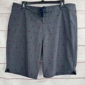Travis Mathew Board Shorts Mens Size 36‎ Swim Trunks Athletic Parrots Birds